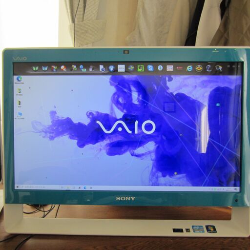 美品！新品SSD480GB搭載　21.5型FHD液晶搭載一体型PC　ソニーVPCJ248FJを売ります。