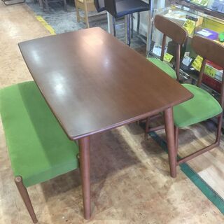 大塚家具　ベンチダイニング4点セットの画像