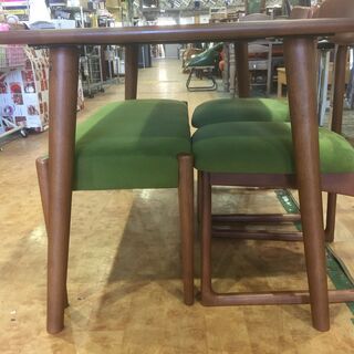 大塚家具　ベンチダイニング4点セットの画像
