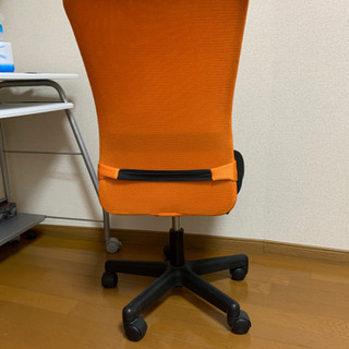 オフィスチェアーの画像