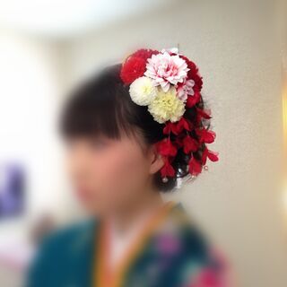 成人式 振袖 髪飾りの画像