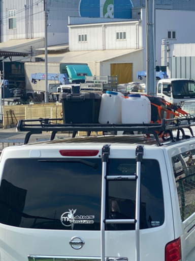 nv350  キャラバン e26 キャリア&リアラダーセット