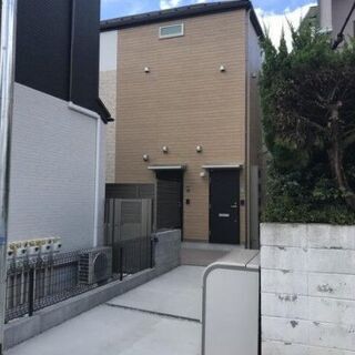 ネット無料！近隣に商店街があり生活も便利です♪