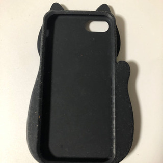 iPhone8 シリコンケース　黒猫の画像