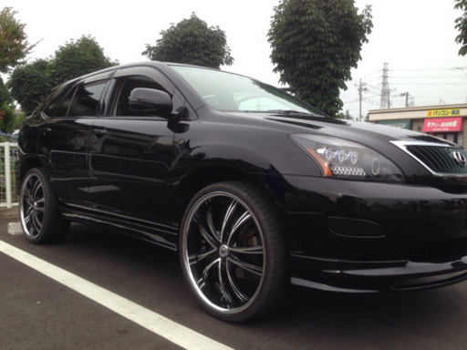 ☆再値引☆海外ブランド　LEXANI  LSS-55  24インチ　9J  PCD114.3　タイヤ275/25付　4本セット