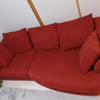 カウチソファ、赤、湯川家具