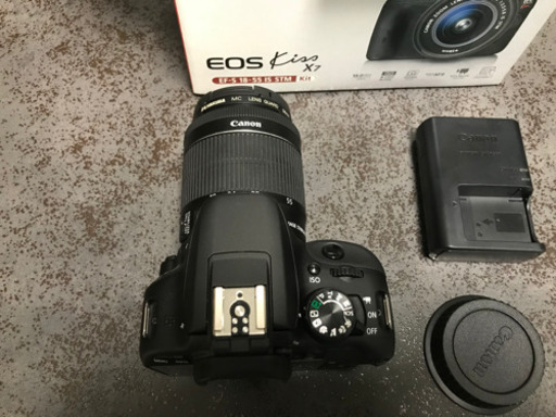 Canon EOS KISS X7 EF-S18-55 IS STM