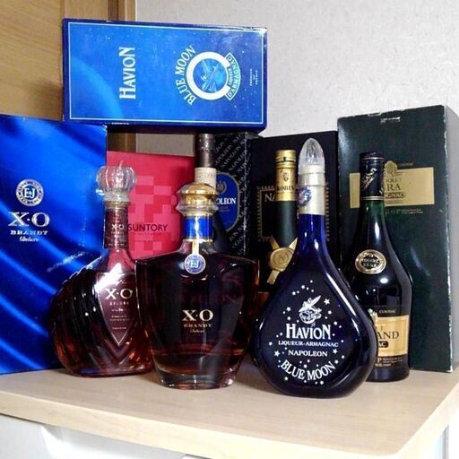 ⭐ 複数購入で値引き可。つくば市内/周辺、改札口可、遠方の場合は要相談　　箱入ブランデーまとめて古酒6本セット；コニャック ラレー・ル・グラン VSOP ロバン ナポレオン特級、サントリーXO、Ｅ＆Ｊ XO デラックス