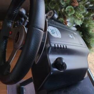 ロジクール G25 ステアリングコントローラーの画像