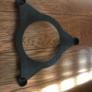 タワー型CDラックの画像