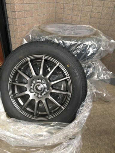 ◆スタッドレスタイヤ&ホイール 4本セット◆シエンタ  トーヨータイヤ　ガリット　G5 185/60R15 84Q   テッド　12 1560+43 5H 100 GM