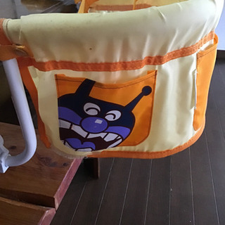 《お受け渡し予定》❤️アンパンマンのテーブルチェアー ❤️の画像