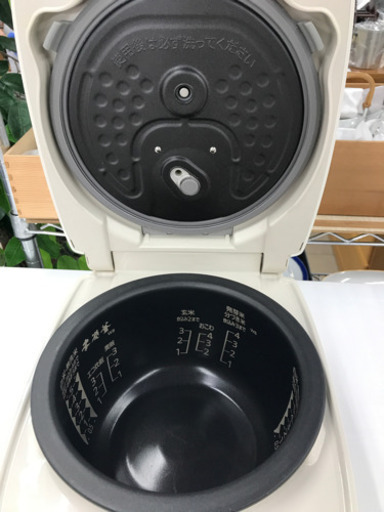 MITSUBISHI 三菱 NJ-VW108 2018年製 5.5合 炊飯器