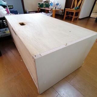 テレビ台の画像