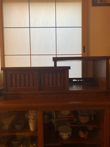茶箪笥　かざりだな