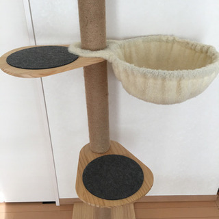 キャットタワーの画像