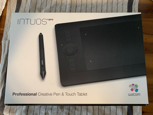 【終了】Wacom ペンタブ　intuos  pro PTH-451/K1 無線　サイズS