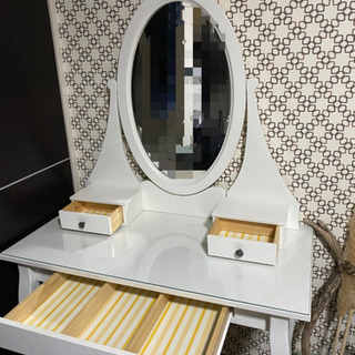 IKEA ドレッサー　