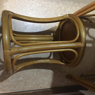 藤のドレッサーの画像