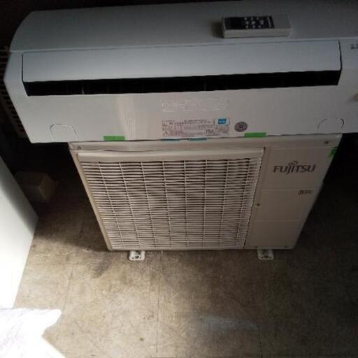 佐賀中古エアコン、FUJITSU2015年2.2KW105番税込み