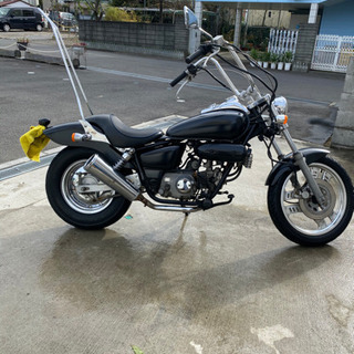マグナ50