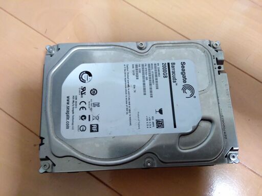 3.5インチハードディスクドライブ　２ＴＢ