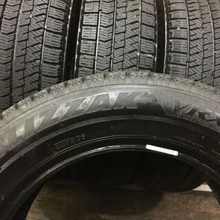 BS BLIZZAK VRX2 175/65R15 15インチ スタッドレス 4本 2017年製 バリ溝 アクア カローラフィールダー ポルテ等　(TF410) クレジットカード QR決済可能の画像