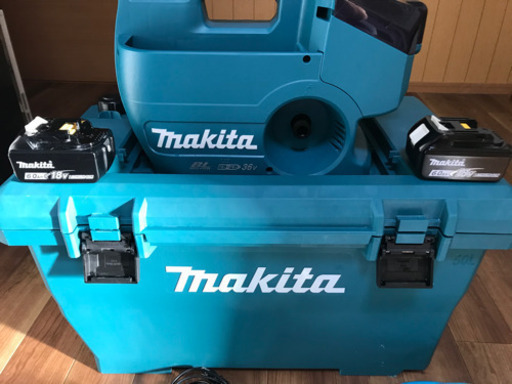 マキタ　バッテリー高圧洗浄機