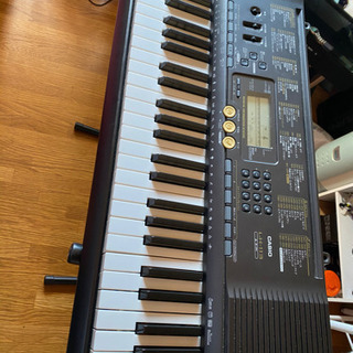 電子ピアノセットの画像