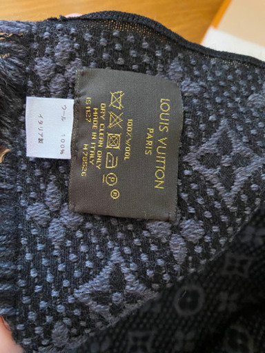 LOUIS VITTON  マフラー