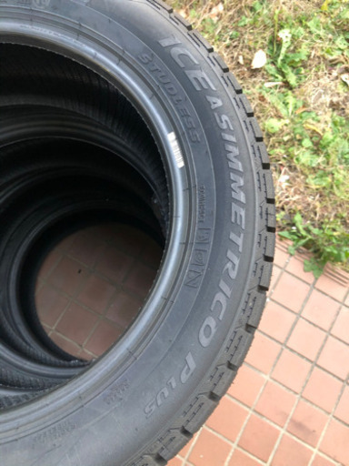 20年23週新品未使用スタッドレス205/55R16