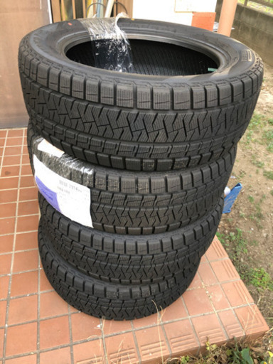 20年23週新品未使用スタッドレス205/55R16