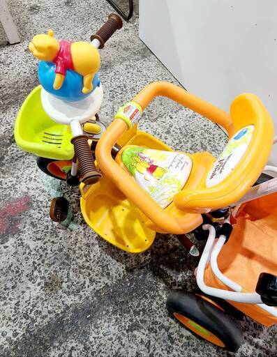 アイデスカーゴドーム 　 くまのプーさん 三輪車