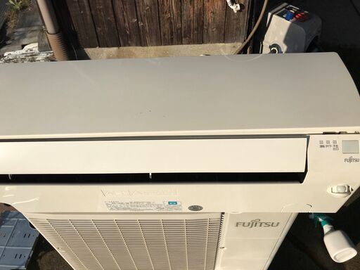 ★富士通ルームエアコン★２．２Ｋ★美品★１２８００円★仮運転済み★ 内部クリーン機能★