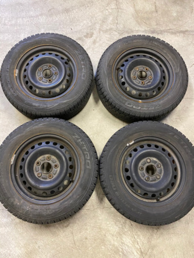 商談中195/65R 15 スタッドレスタイヤ4本