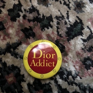 Dior ディオール缶バッジセット　未使用品の画像