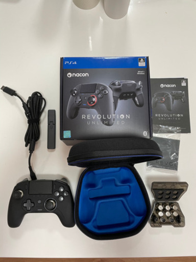 PS4対応NACONプロコントローラー