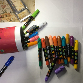 水で落とせ新品　水性クレヨン果物色素使用 お子様向け 安心 24色セットの画像