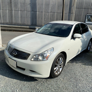 日産スカイラインです‼️カッコイイ‼️内装外装も綺麗で絶好調です‼️の画像