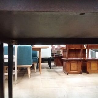 店舗同時販売中】 2台限定 正方形ダイニングテーブル 幅1200mm