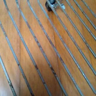 ワゴンですの画像