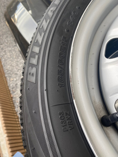 本日12/28値下げ　185 60 R15 中古スタッドレス