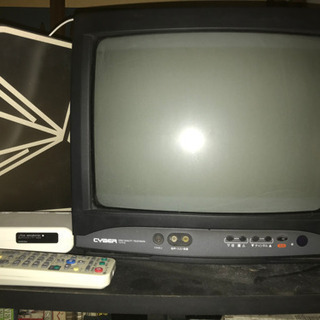 小型ブラウン管テレビ　地デジチューナーと室内アンテナ付き