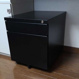 新品同様スチールキャビネ　スチールワゴン