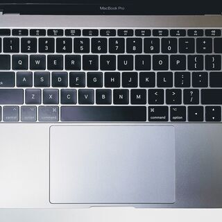 Apple MacBook Pro 2017 13.3インチ USキー 美品 Apple MacBook Pro 13.3-inch Mid 2017 タッチバーなし (US KEY)