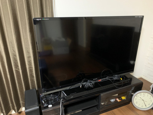 【取引中】AQUOS TV3点セット（TV,レコーダー,スピーカー）＋テレビ台
