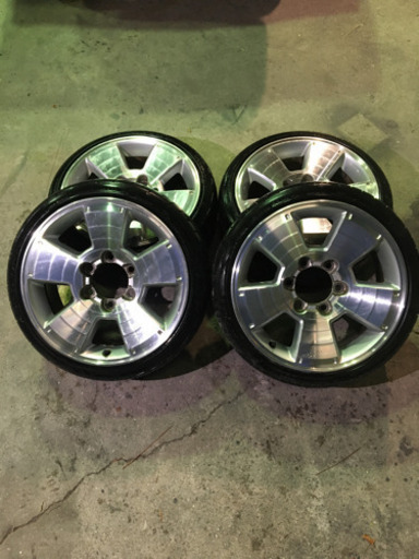 ハイラックスサーフ　6穴　17インチ