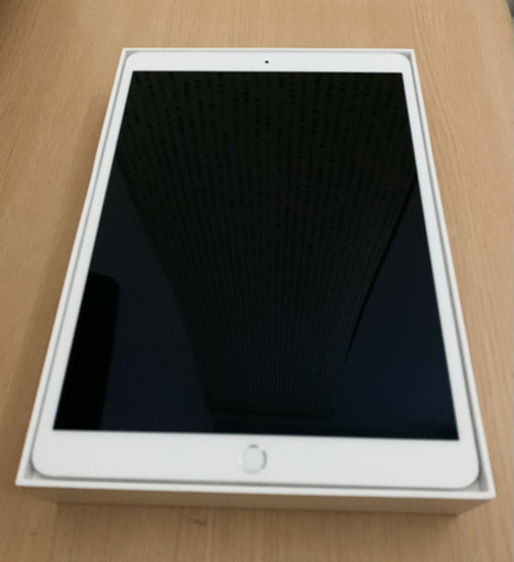 iPad  Air3 Wi-Fiモデル　64GB シルバー