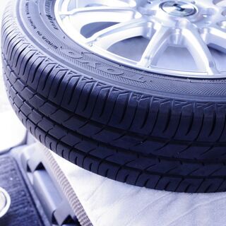 すぐに使える軽自動車用の新品アルミホイール＋中古タイヤ　１本のみ...