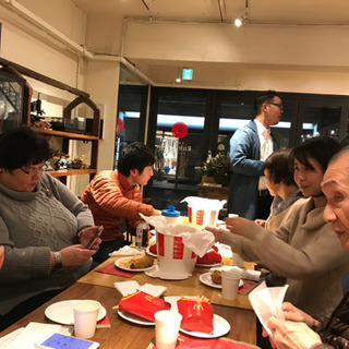 友だちづくり　楽しく